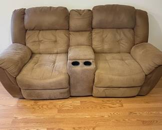 Reclining Loveseat with Console