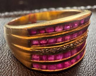18K Gold & Ruby Gemstones Ring