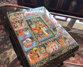 Hand-painted Russian Palekh Lacquered Storage / Trinket Box