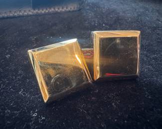 18K Gold Square Earrings