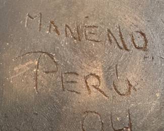 Peruvian Hand Made Clay Vase Signed Maneno Peru