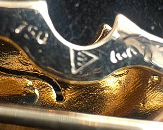 18K Gold Violin Brooch