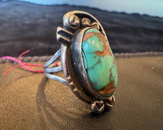 Sterling Silver & Turquoise 1950's Navajo Ring