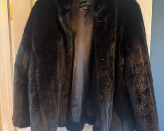 Women's Donna Salyers' Fabulous Furs Faux Fur Jacket Size 2X