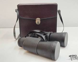 1900  Minola Binoculars with Bag 