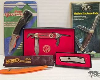 2252  Knife Collection 