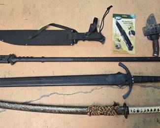 1486  Swords, Knives  Spear 