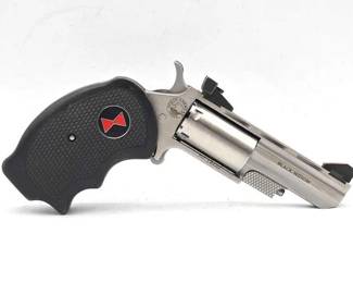 526  North American Arms Black Widow .22LR Single Action Revolver 