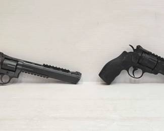 1520  2 BB Gun CO2 Revolvers 