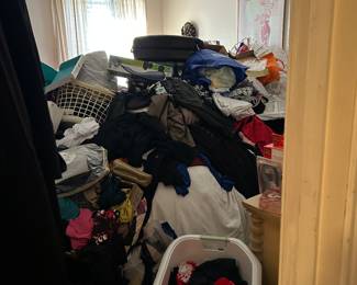 Before when 2nd bedroom was packed