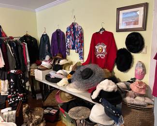 Many ladies dress hats