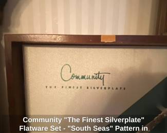 Community The Finest Silverplate Flatware Set  South Seas Pattern in Wooden Case second image