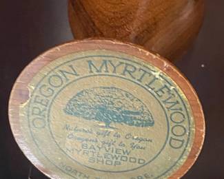 Oregon Myrtlewood Vase second image