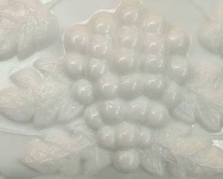 Westmoreland Paneled Grape Milk Glass Bowl third image