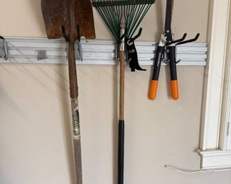 Yard tools