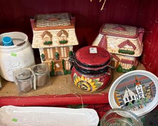 HOuse Cookie Jars, Garlic Sticks Dish, Utensils Holder, Cook Books