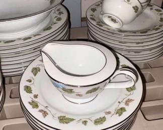 Noritake Vineyard China