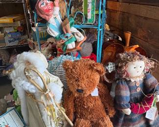 Plush Bears, Marinette puppet