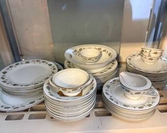 Noritake China Vineyard