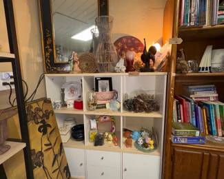 6 Cubby Shelf with drawers and Doors