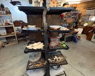 Metal display with light