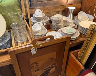 Inlay wooden fireplace screen