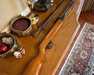 Crosman Model Pumpmaster Air Rifle with Bayonet