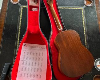 Vega Arthur Godfrey Baritone Ukulele fourth image