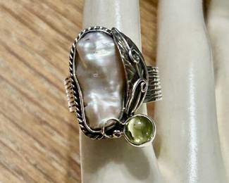 Pearl and citrine ring