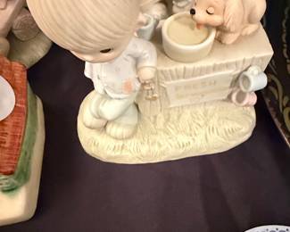Precious Moments "Fresh Water For My Friends" Figurine