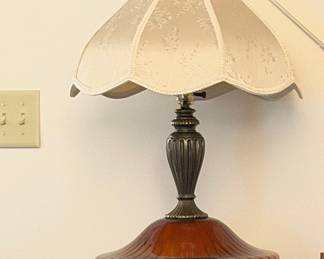 Vintage Amber Glass Hollywood Regency Style Table Lamp