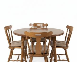 Vintage Tell City Solid Maple Wood Dining Table with 6 Chairs and 2 Leaves