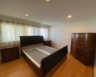 King Sleigh Bed -- Collezione Europia (90 L by 80 W). Headboard is 53" H.  Footboard is 33" H