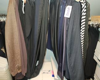 Women's clothing, shoes and accessories 