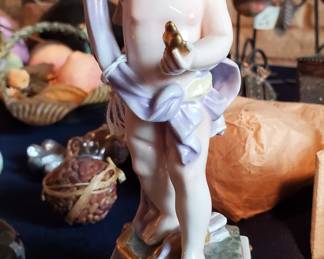 Ginori Capodimonte porcelain Cupid -about 6”