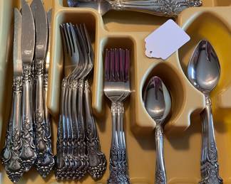 National Stainless Rose & Leaf 8 place setting 