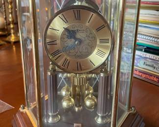 Howard Miller Barwick Anniversary clock