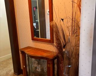 Small curio cabinet 