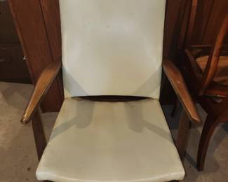 MCM vinyl and wood chair