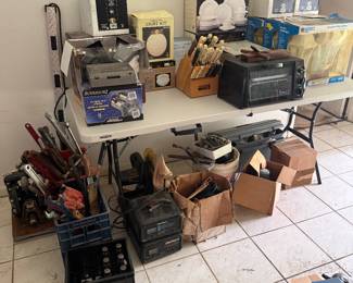 Misc lighting and household goods 