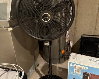 Floor fan