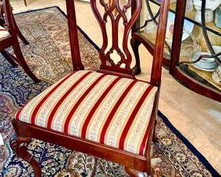 LOVELY BALL AND CLAW FEET CHIPPENDALE CARVED MAHOGANY DINING  CHAIRS.