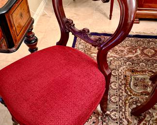 ANTIQUE CIVIL WAR ERA VICTORIAN SIDE CHAIR.