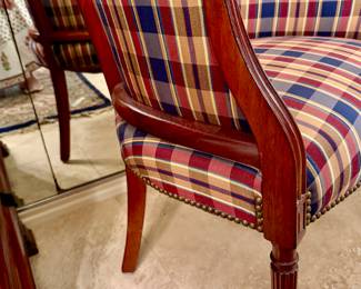 SO STYLISH AND CLASSIC!