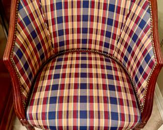 PAIR OF VINTAGE BARREL BACK CHAIRS IN PLAID BEAUTIFUL CONDITION.