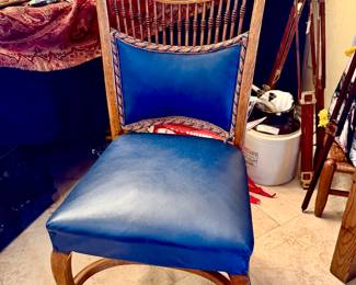 PAIR OF ANTIQUE OAK CARVED SPINDLE CHAIRS.  