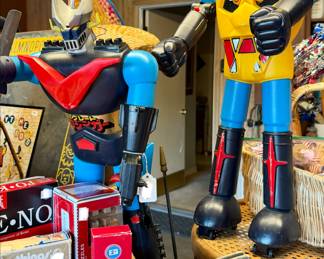 VINTAGE SHOGUN WARRIORS!  COOL!