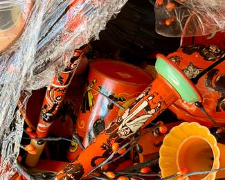 So much vintage Halloween noise makers. 