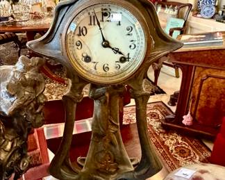 ANTIQUE ART NOUVEAU CLOCK.