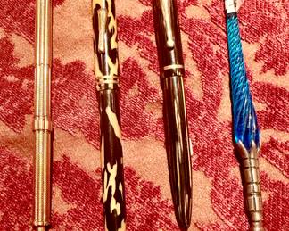Antique fountain pens. 